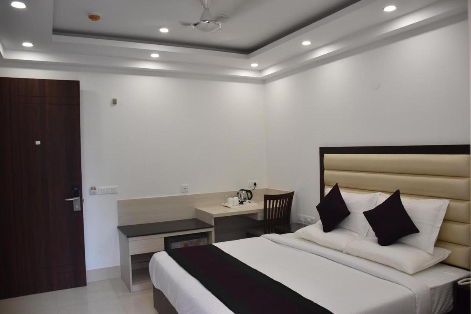Canberra Safari House Apartment อุดาวาลาเว ภายนอก รูปภาพ